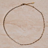 Subtile Pearl Chain Necklace