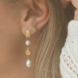 Elara Pearl Earrings