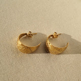 Structured Hoops