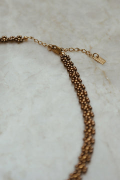 Handgemaakte stainless steel bloementjes ketting van hoge kwaliteit miyuki rocailles in de kleur bruin.