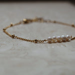 Shiny Pearl Bracelet. Armbandje met parels. Klassiek sieraad. Subtiel sieraad. 