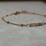 Shiny Pearl Bracelet. Armbandje met parels. Klassiek sieraad. Subtiel sieraad. 
