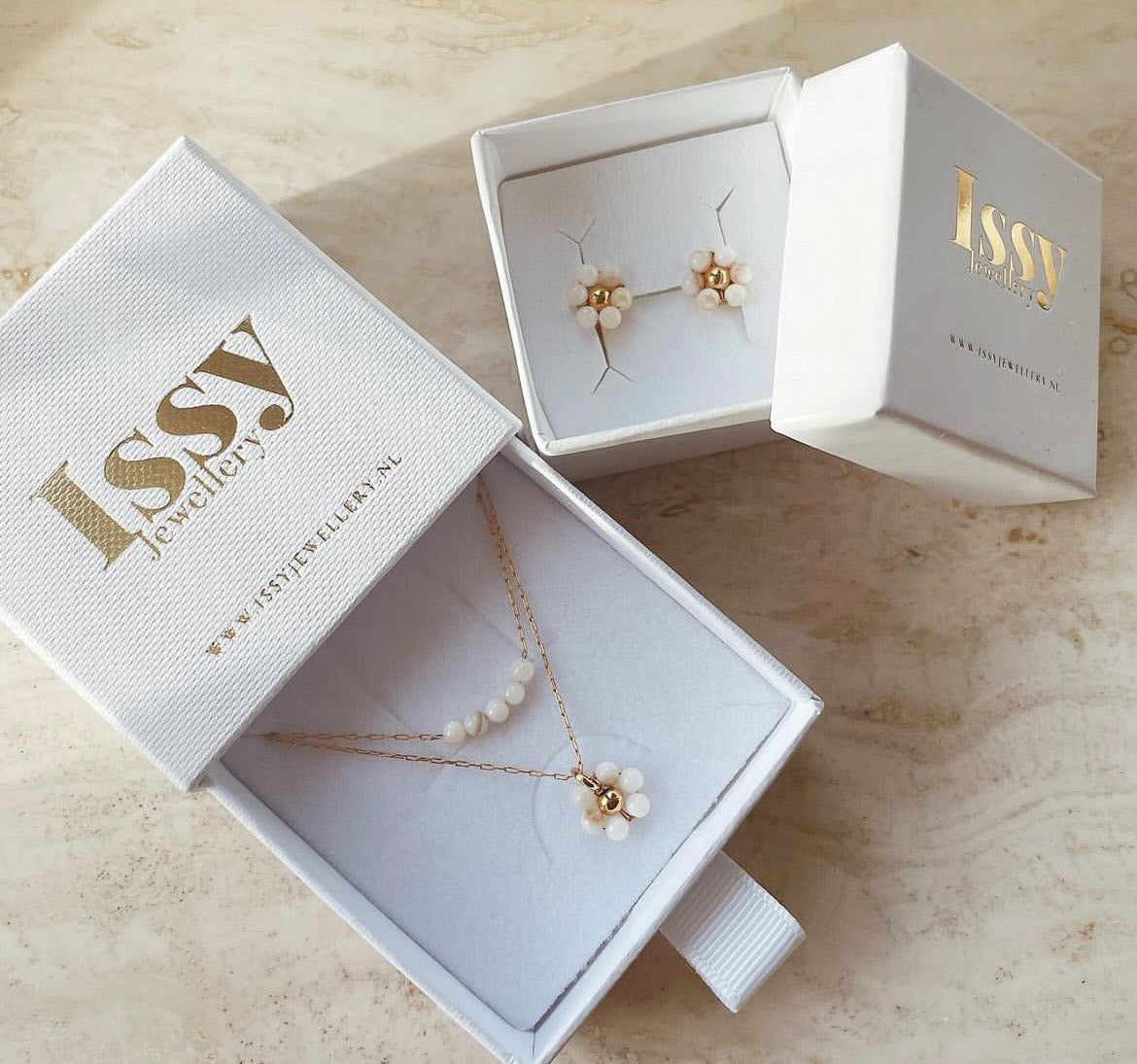 Gift Wrapping - ISSY Jewellery