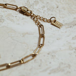 Stoere gouden armband, subtiele gouden armband, chique gouden armband