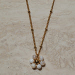 Gouden ketting met bloemetjes schelp hanger, schelpkralen,