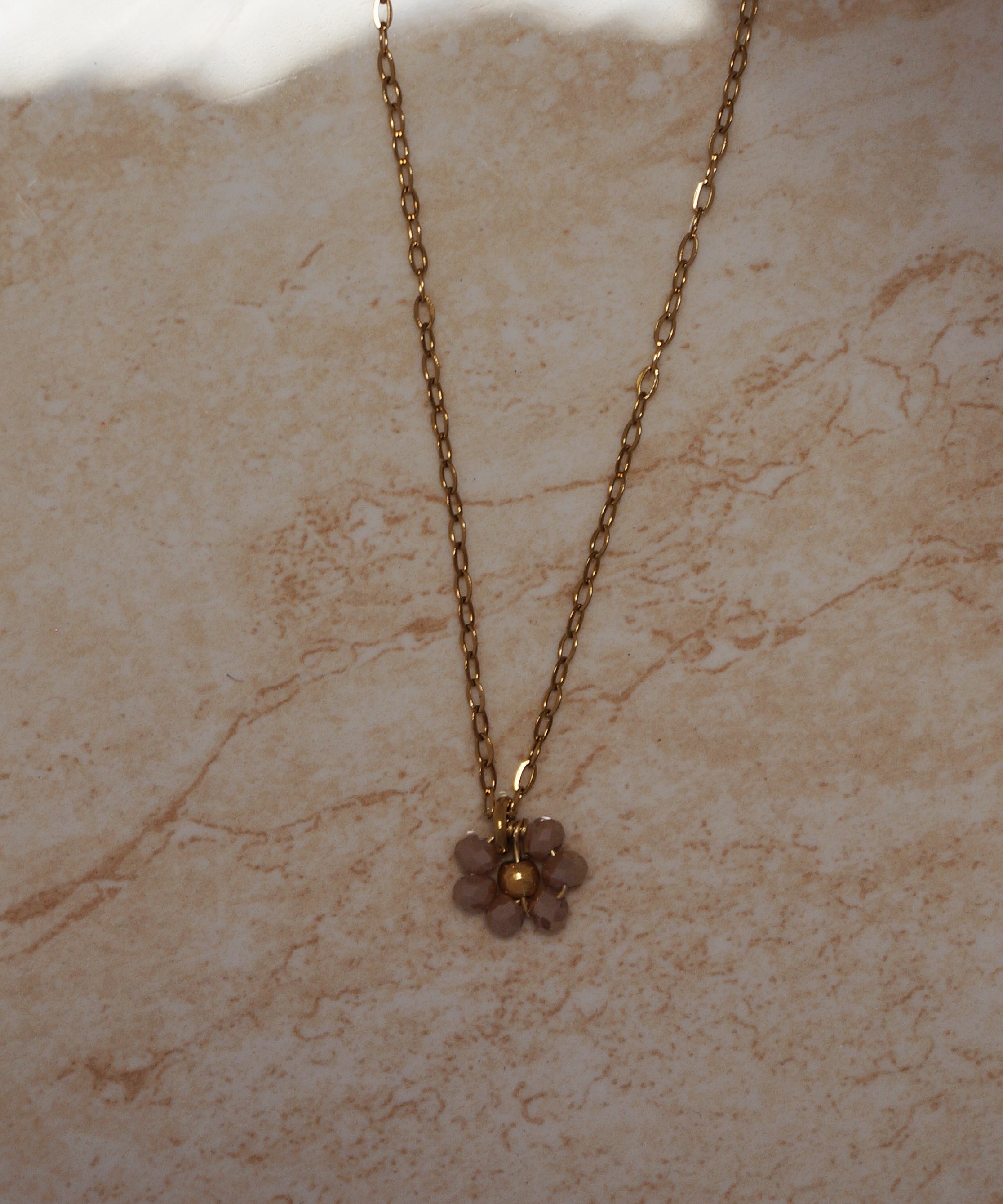 Liv Flower Necklace