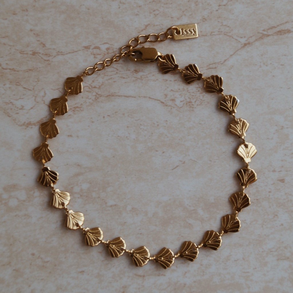Shell Bracelet. Schelpen armbandje. Zomers sieraad. Subtiel sieraad.