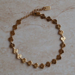 Shell Bracelet. Schelpen armbandje. Zomers sieraad. Subtiel sieraad.