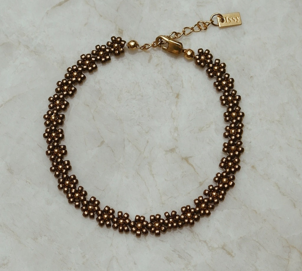 stainless steel bloementjes armband van hoge kwaliteit miyuki rocailles in de kleur bruin.